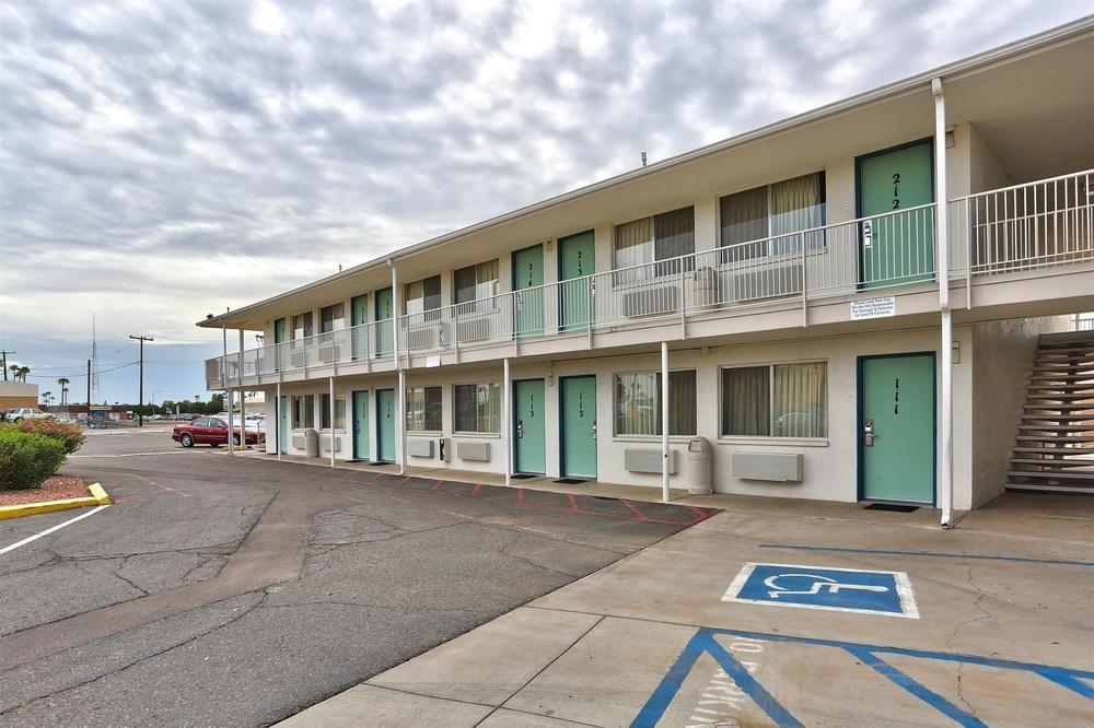 Motel 6-Youngtown, Az - Phoenix - Sun City エクステリア 写真