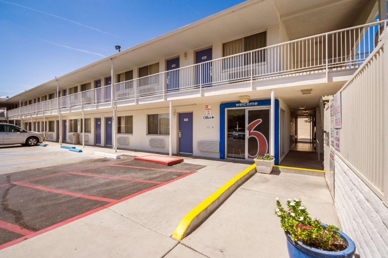 Motel 6-Youngtown, Az - Phoenix - Sun City エクステリア 写真